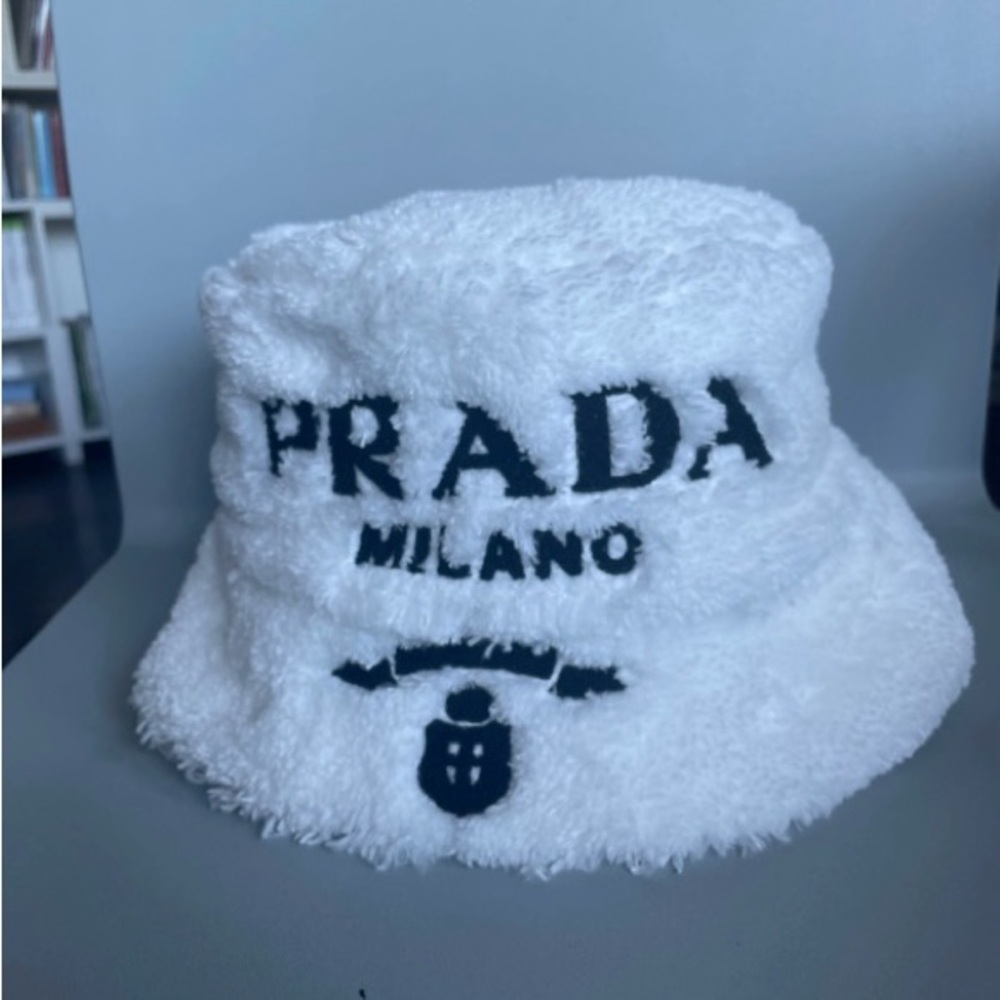 NWT Prada hat